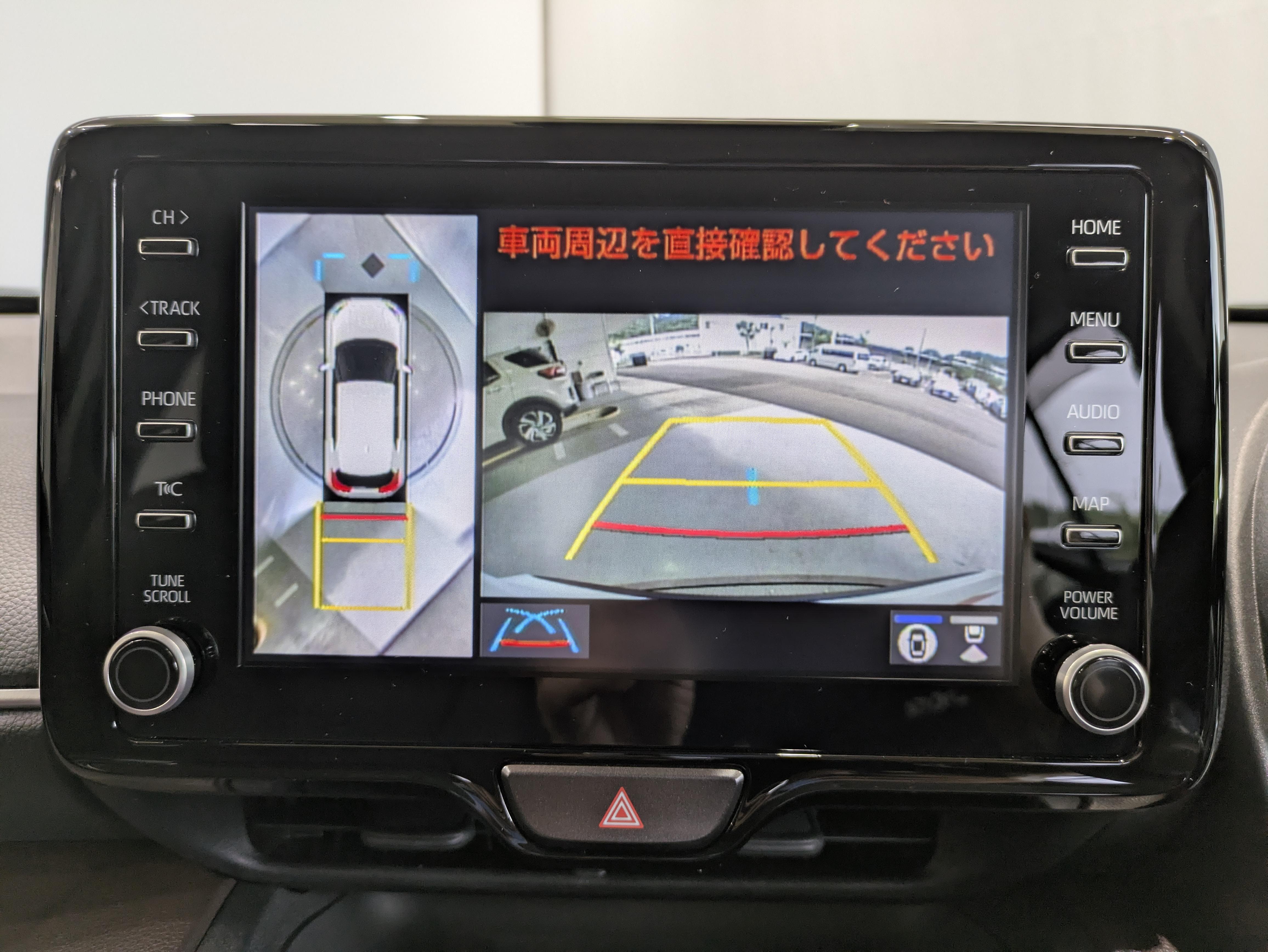 バックガイドモニターで、後方を確認しながら安心して駐車することができます。運転初心者も熟練者も必須の機能ですよ！