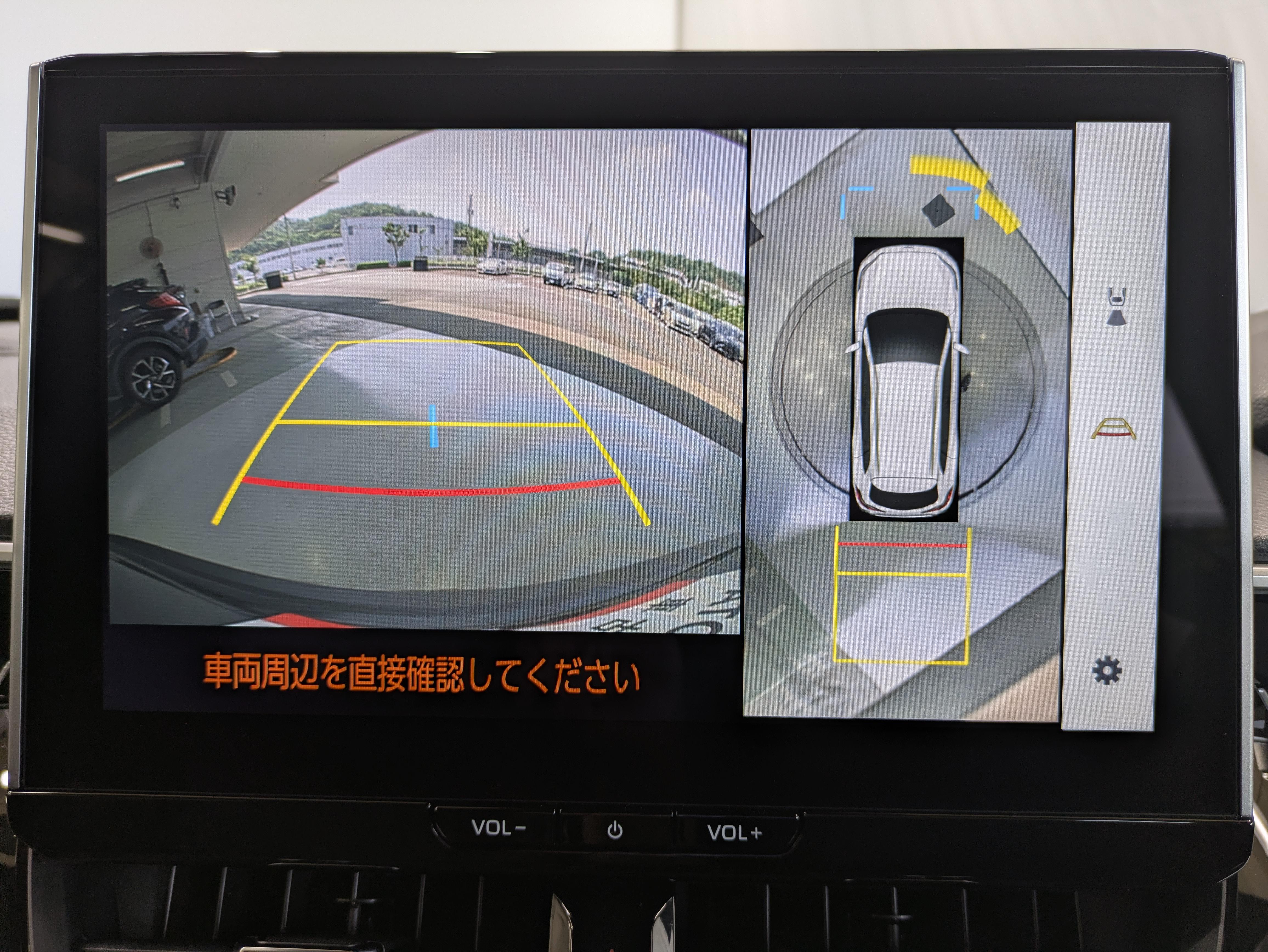 駐車が苦手な方にも安心なバックモニター付き