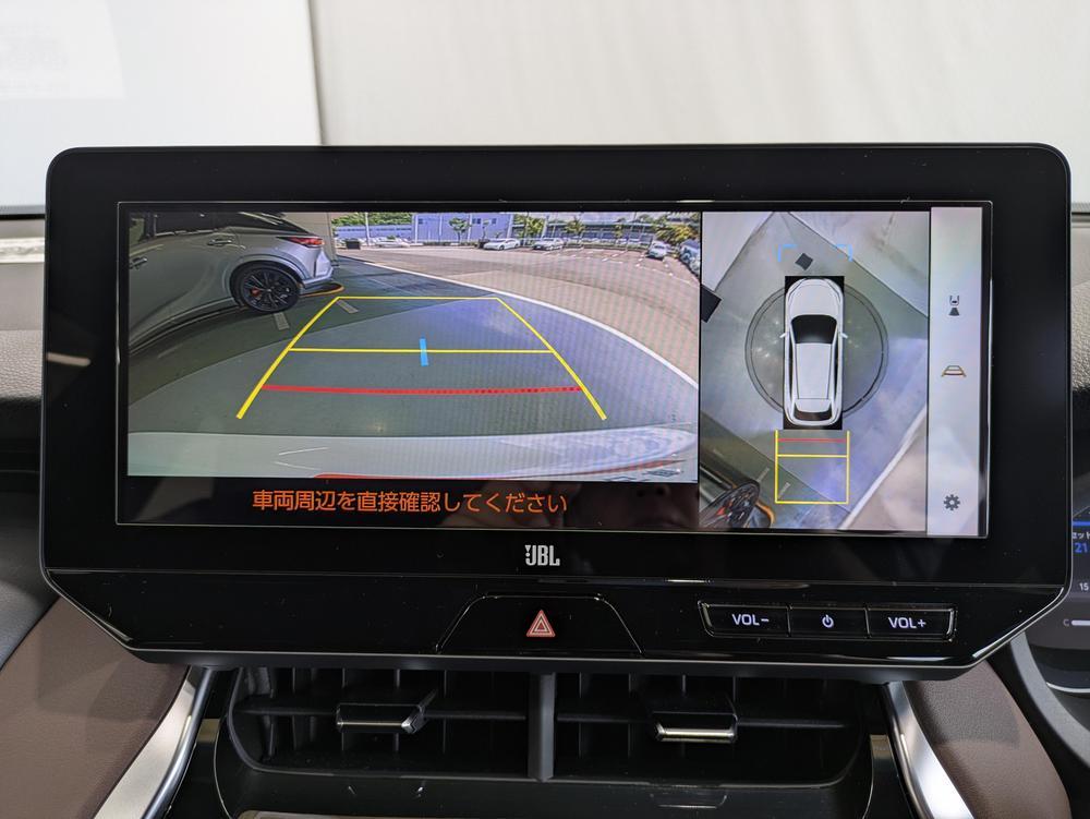 駐車が苦手な方にも安心なバックモニター付き